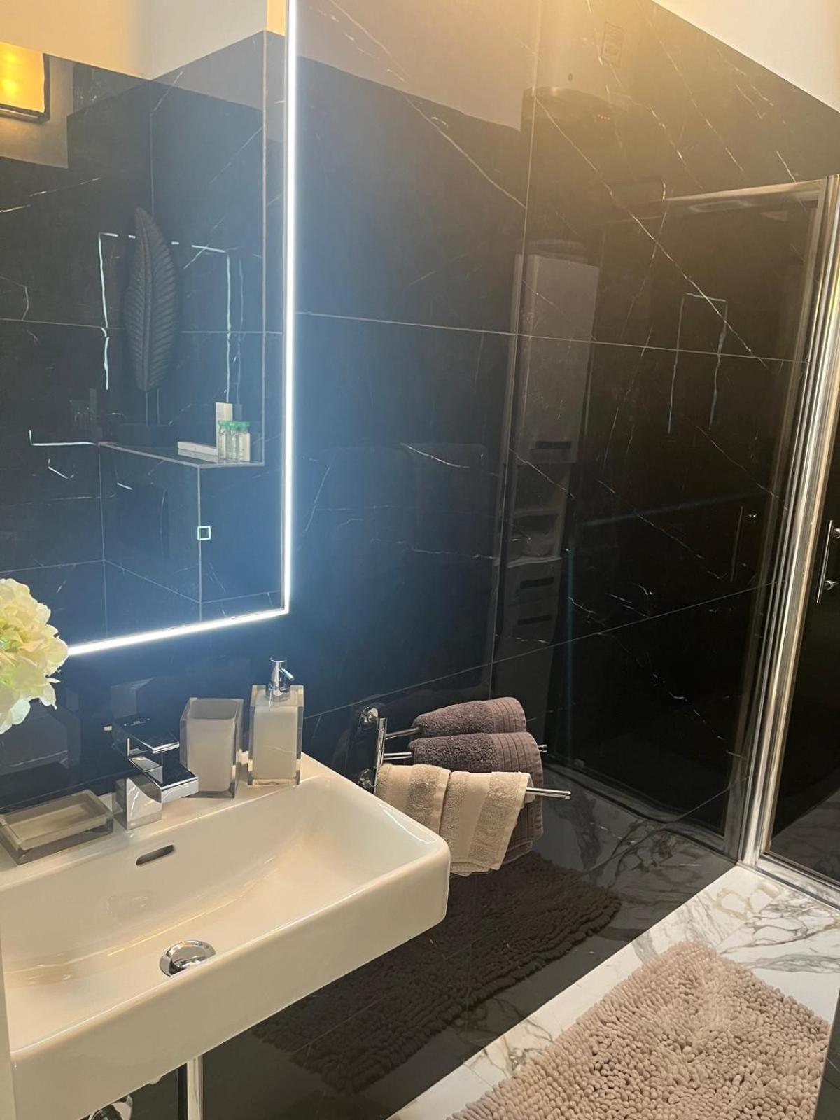 شقة Cosy Loft W Private Pool & Patio دوبروفينك المظهر الخارجي الصورة